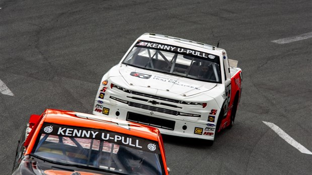 Chloé Grondin fait bonne figure pour sa première en Nascar Truck