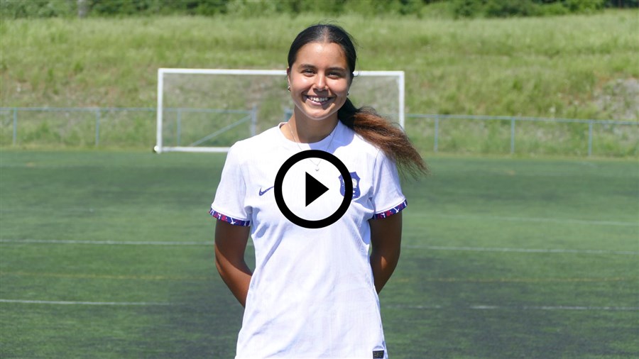 Roxanne Bolduc : une jeune Québécoise qui conquiert le soccer européen