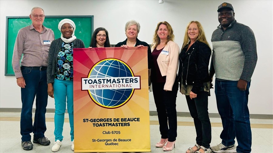 Un nouveau conseil d’administration au Club Toastmasters