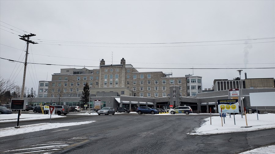 Urgence à l'Hôpital de Saint-Georges : un taux d'occupation à 152 %