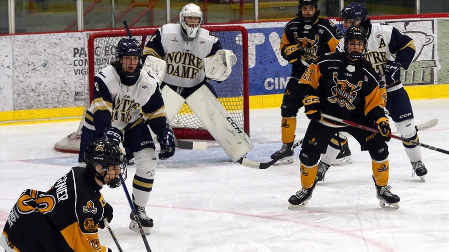 Victoire des Chevaliers à Rivière-du-Loup 