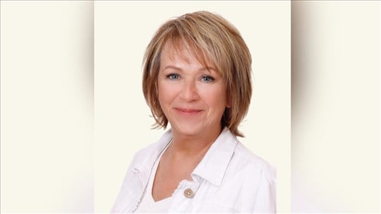 Gina Cloutier dévoile son équipe pour la course à la mairie de Frampton